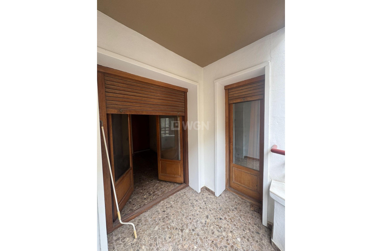 Odsprzedaż - Mieszkanie w bloku - Orihuela - Zona Centro