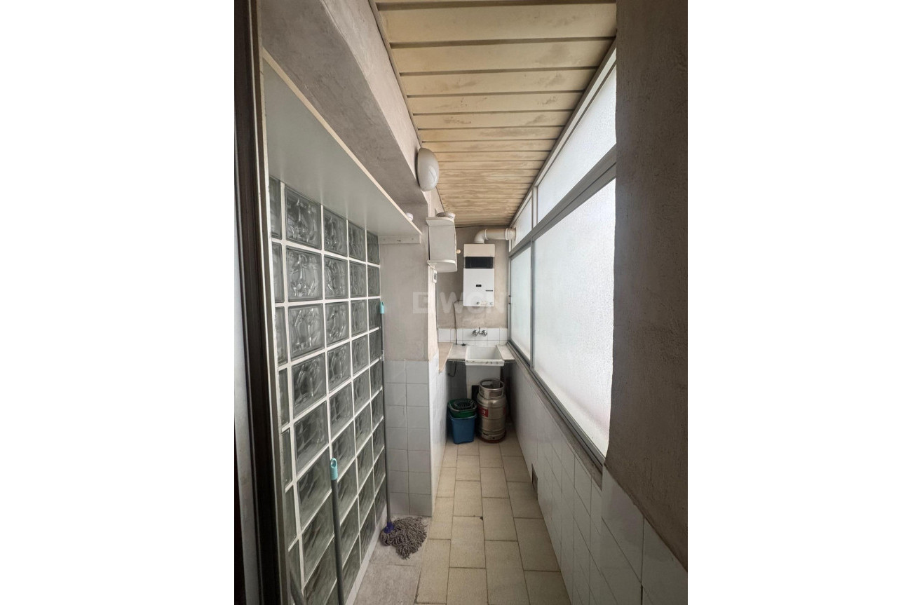 Odsprzedaż - Mieszkanie w bloku - Orihuela - Zona Centro