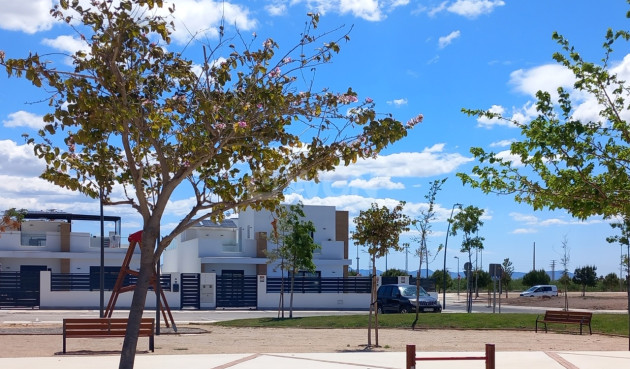 Odsprzedaż - Villa - Roldan - Inland