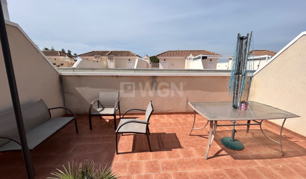 Odsprzedaż - Mieszkanie w bloku - Jacarilla - Inland