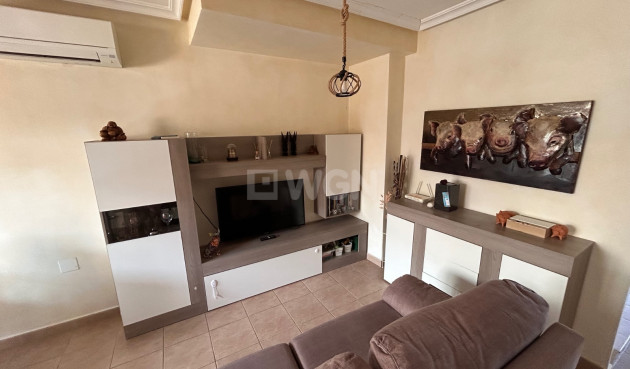 Odsprzedaż - Mieszkanie w bloku - Jacarilla - Inland