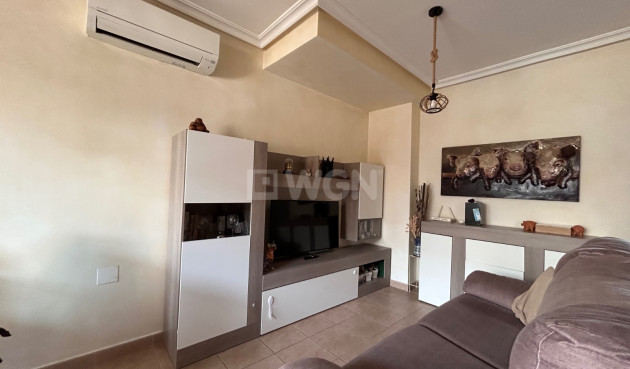 Odsprzedaż - Mieszkanie w bloku - Jacarilla - Inland