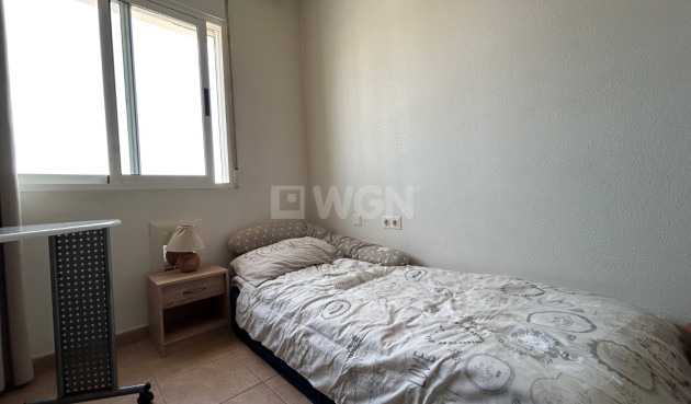 Odsprzedaż - Mieszkanie w bloku - Jacarilla - Inland