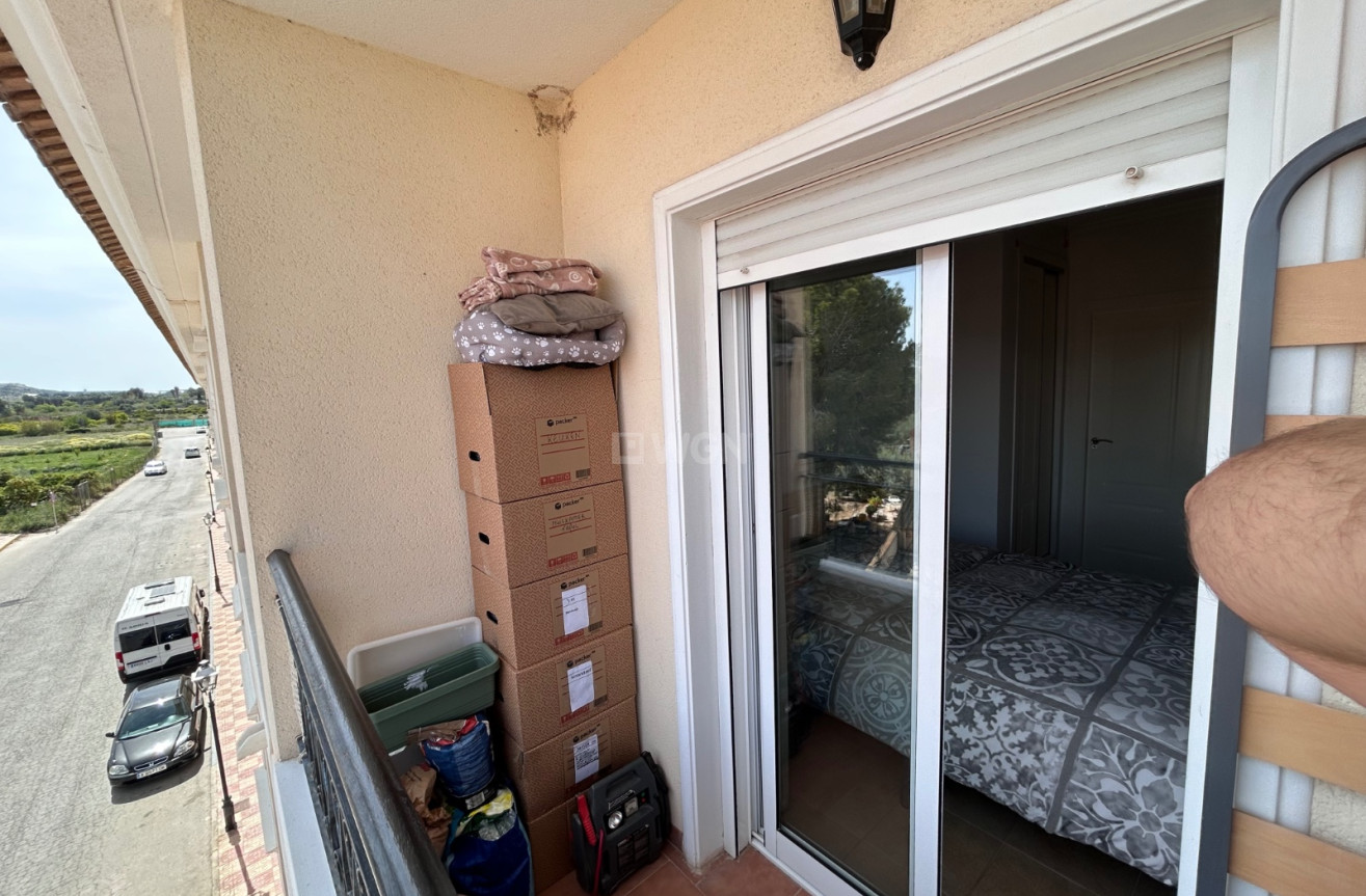 Odsprzedaż - Mieszkanie w bloku - Jacarilla - Inland