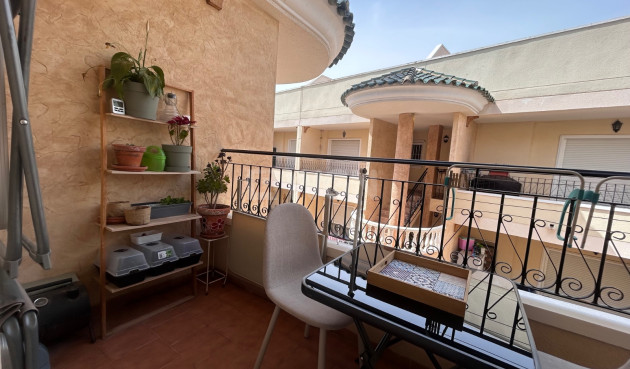 Odsprzedaż - Mieszkanie w bloku - Jacarilla - Inland