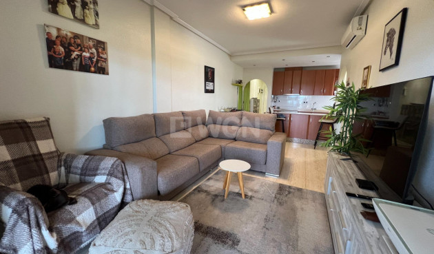 Resale - Apartment / flat - Dolores - Comunidad Valenciana