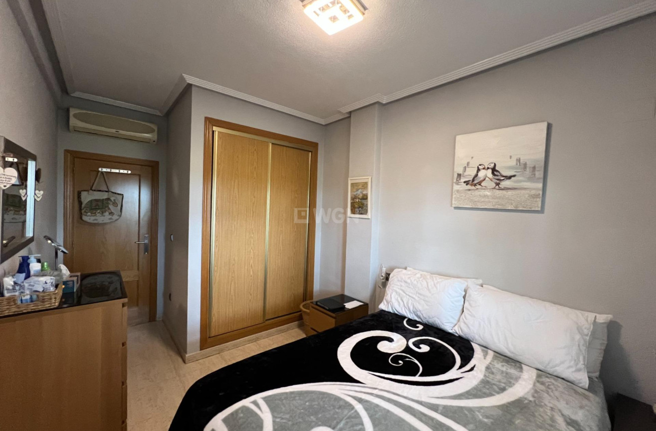 Resale - Apartment / flat - Dolores - Comunidad Valenciana