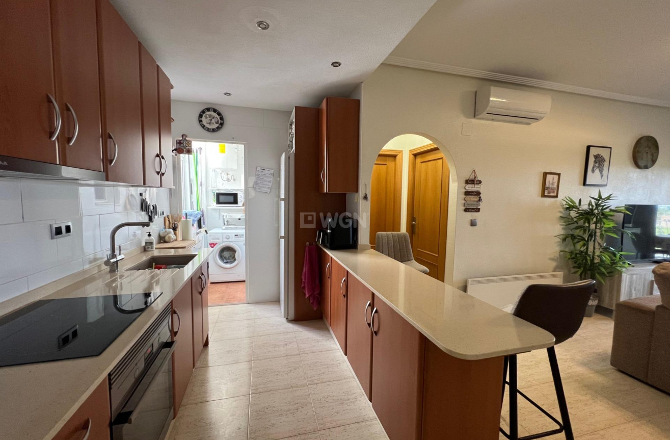 Resale - Apartment / flat - Dolores - Comunidad Valenciana