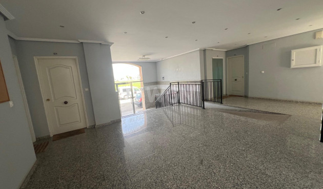 Resale - Apartment / flat - Dolores - Comunidad Valenciana