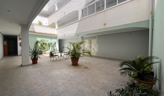 Resale - Apartment / flat - Dolores - Comunidad Valenciana