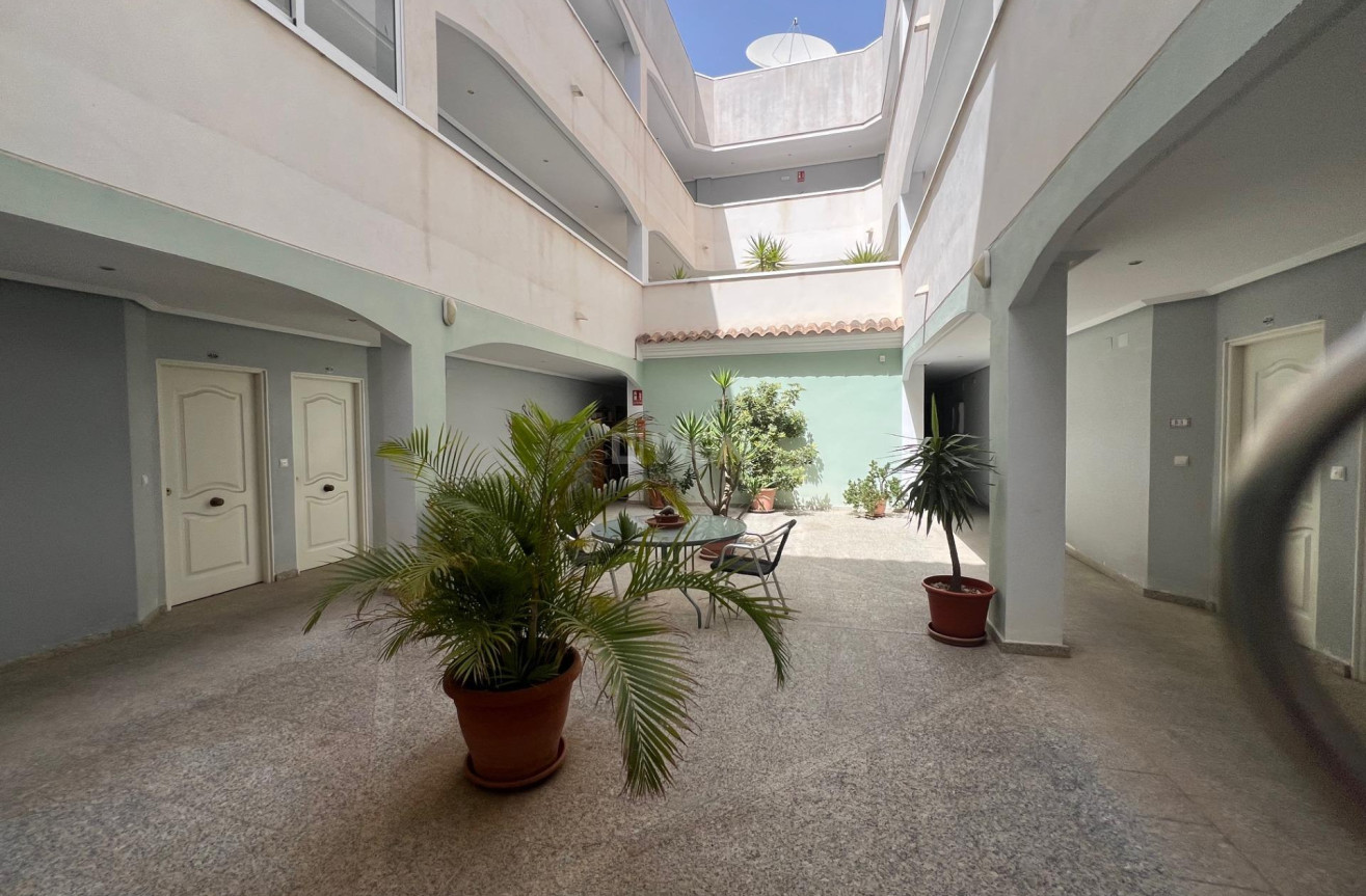 Resale - Apartment / flat - Dolores - Comunidad Valenciana