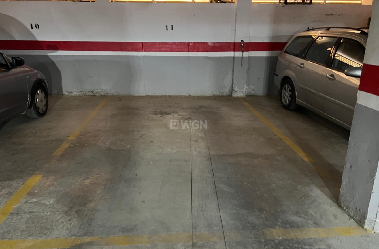 Resale - Apartment / flat - Dolores - Comunidad Valenciana