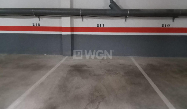 Odsprzedaż - Mieszkanie w bloku - Torrevieja - Estacion De Autobuses