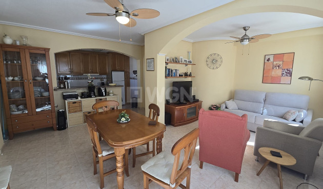 Odsprzedaż - Kamienica - Orihuela Costa - Costa Blanca