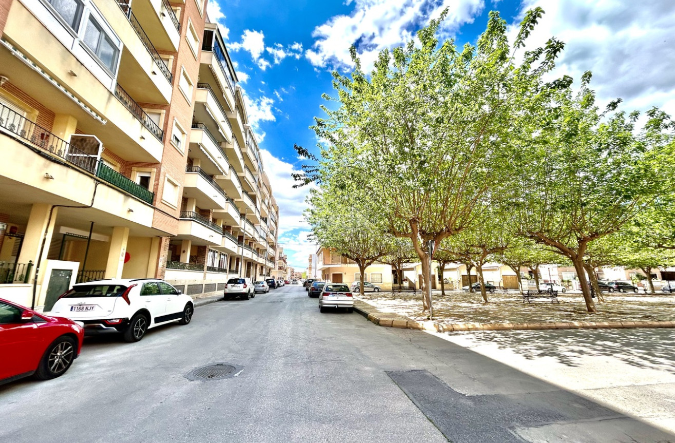 Odsprzedaż - Mieszkanie w bloku - Almoradí - Inland