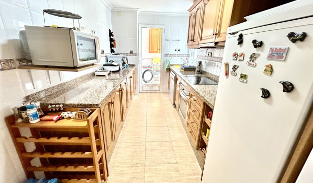 Odsprzedaż - Mieszkanie w bloku - Almoradí - Inland