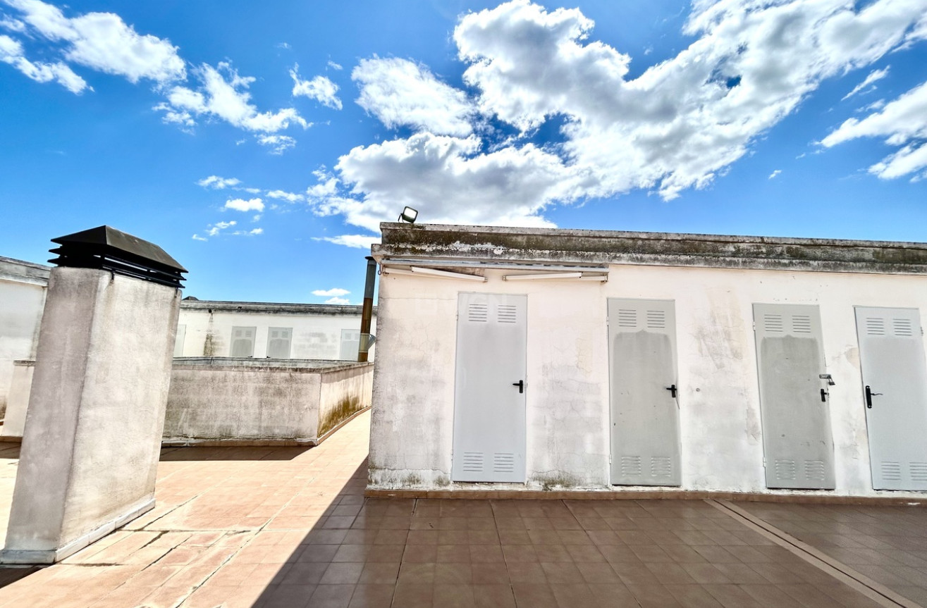 Odsprzedaż - Mieszkanie w bloku - Almoradí - Inland