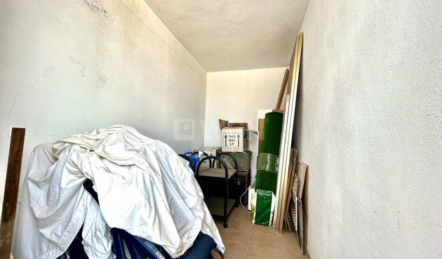 Odsprzedaż - Mieszkanie w bloku - Almoradí - Inland