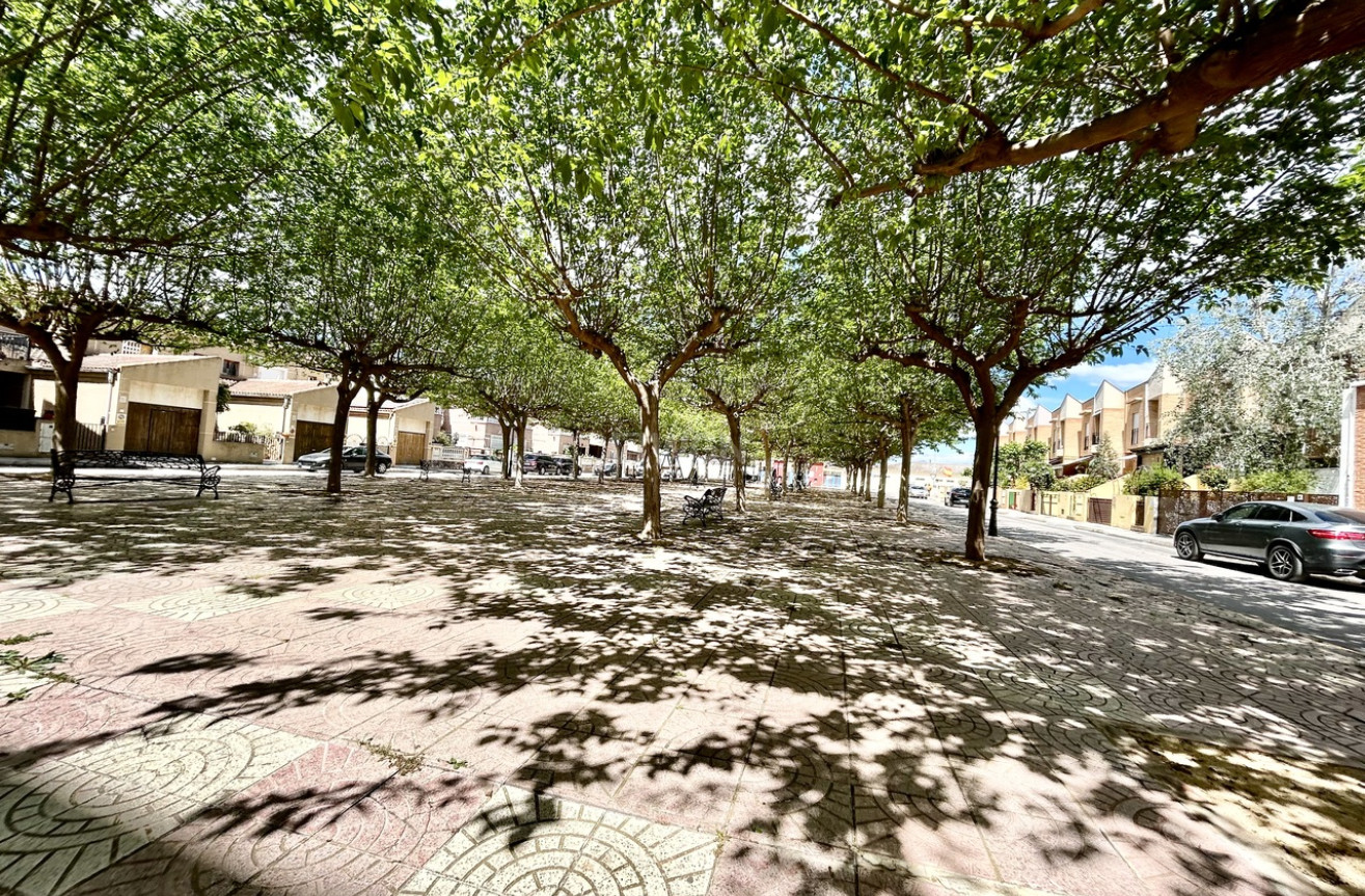 Odsprzedaż - Mieszkanie w bloku - Almoradí - Inland