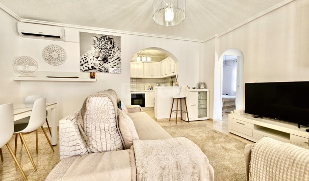 Odsprzedaż - Kamienica - Punta Prima - Costa Blanca