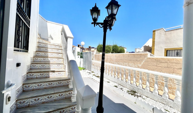 Odsprzedaż - Kamienica - Punta Prima - Costa Blanca