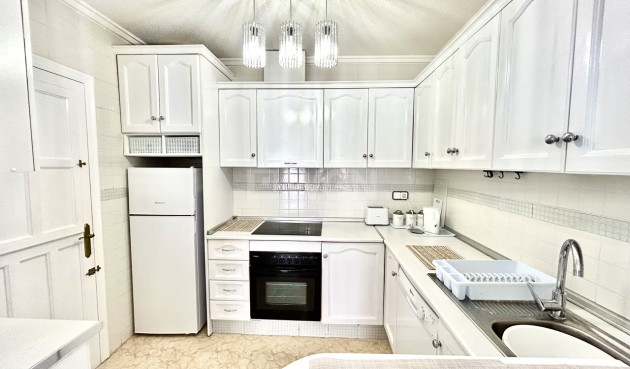 Odsprzedaż - Kamienica - Punta Prima - Costa Blanca