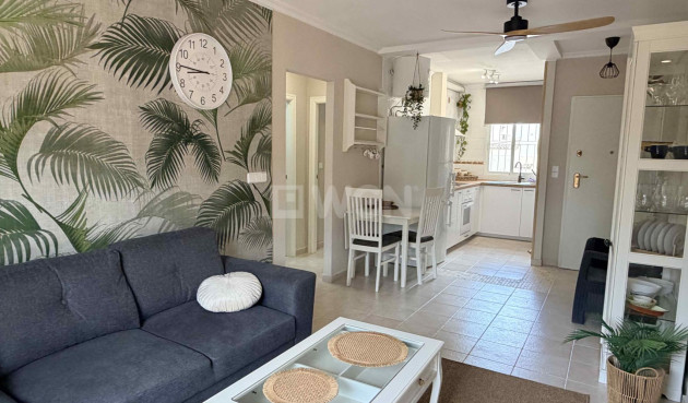 Wiederverkauf - Bungalow - Orihuela Costa - Costa Blanca