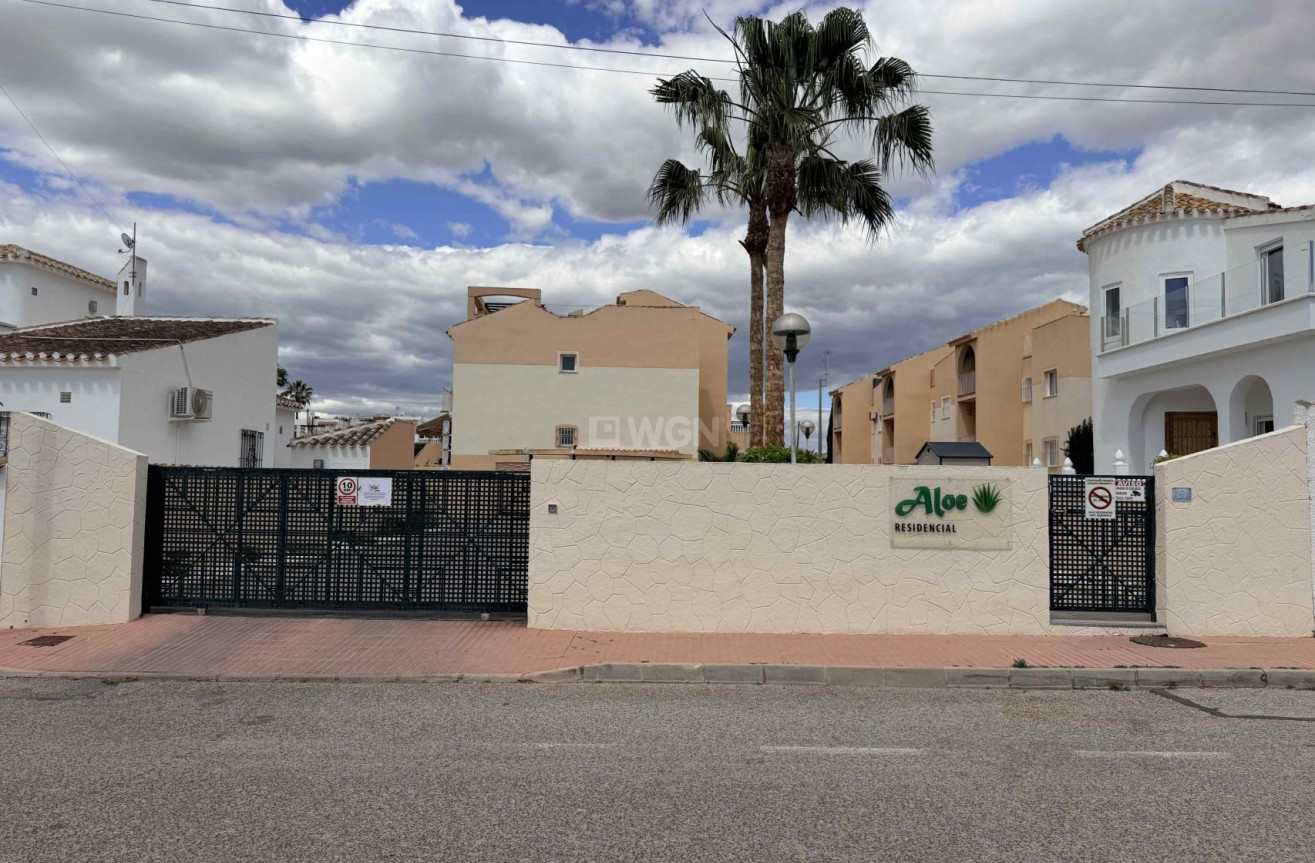 Wiederverkauf - Bungalow - Orihuela Costa - Costa Blanca