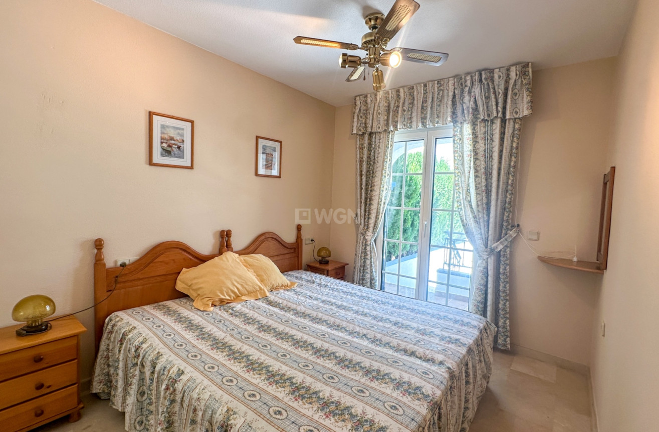 Odsprzedaż - Kamienica - Orihuela Costa - Costa Blanca