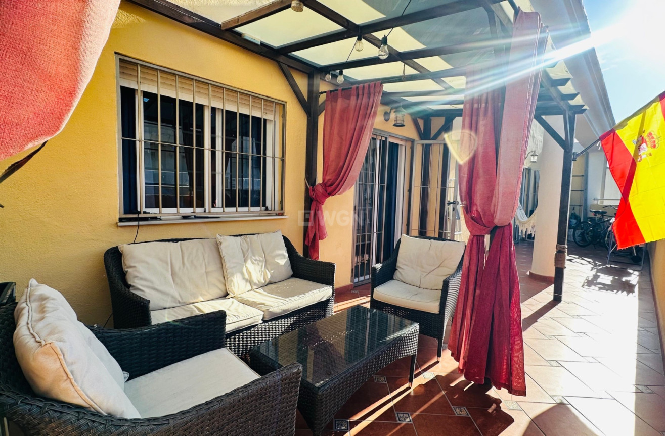 Resale - Apartment / flat - Torrevieja - Costa Blanca