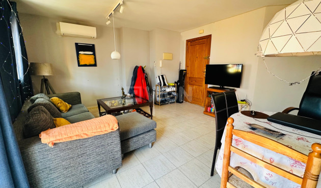 Resale - Apartment / flat - Torrevieja - Costa Blanca