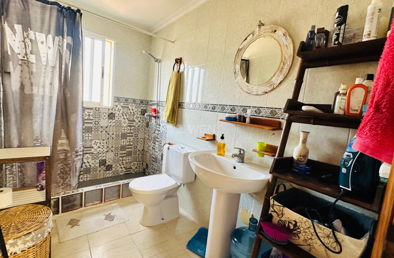 Resale - Apartment / flat - Torrevieja - Costa Blanca