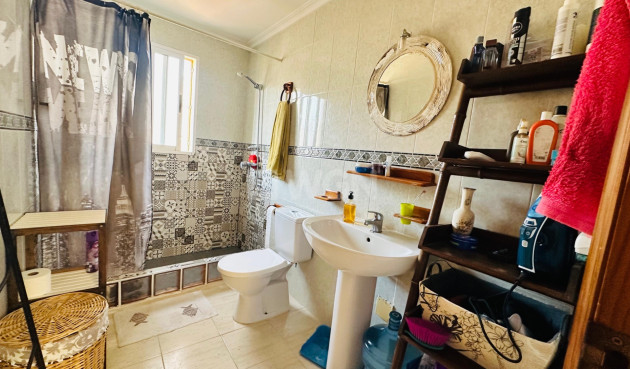 Resale - Apartment / flat - Torrevieja - Costa Blanca