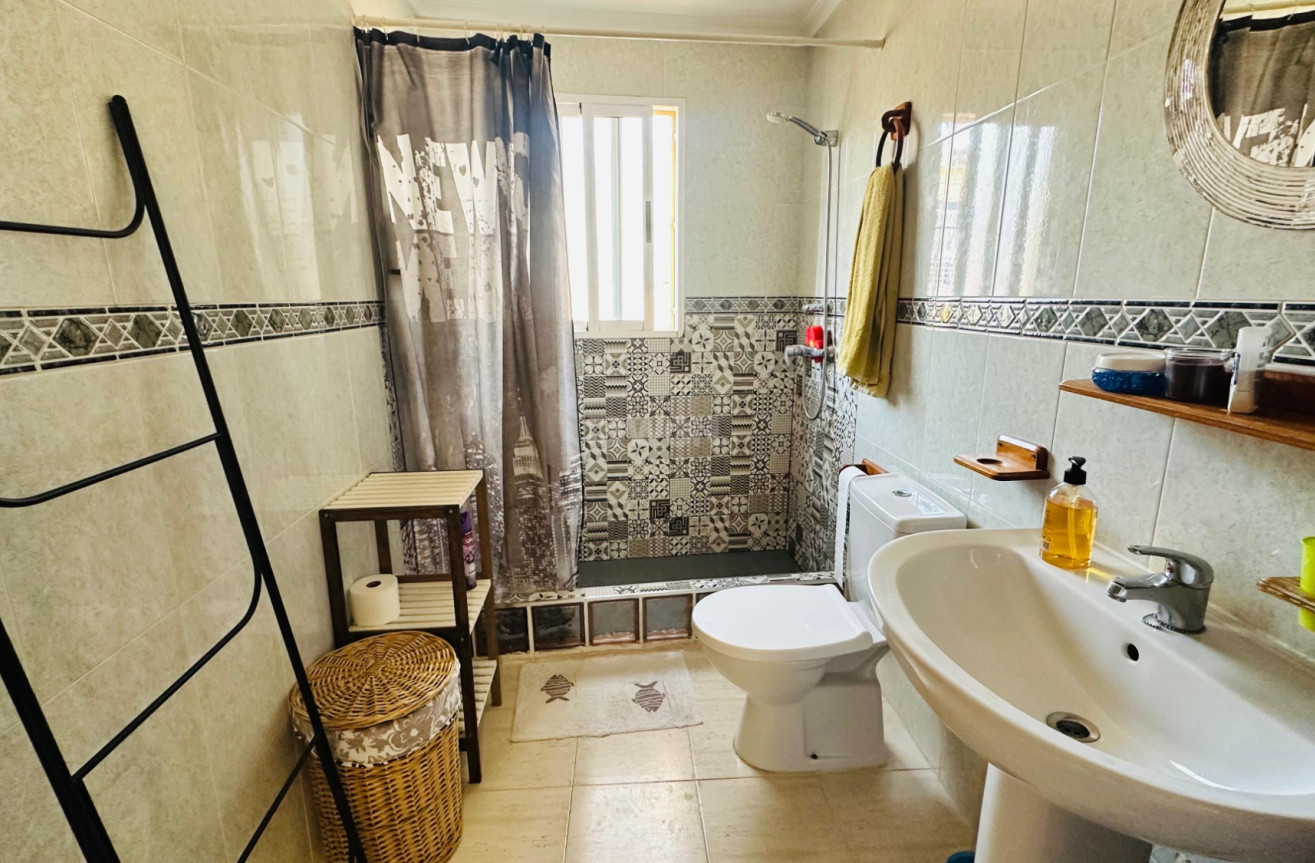 Resale - Apartment / flat - Torrevieja - Costa Blanca