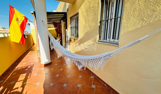 Resale - Apartment / flat - Torrevieja - Costa Blanca