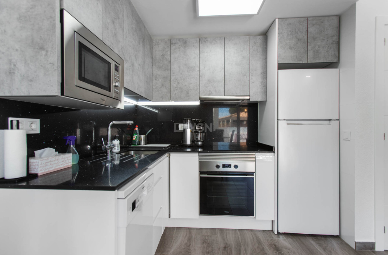 Wiederverkauf - Duplex - Torrevieja - Costa Blanca