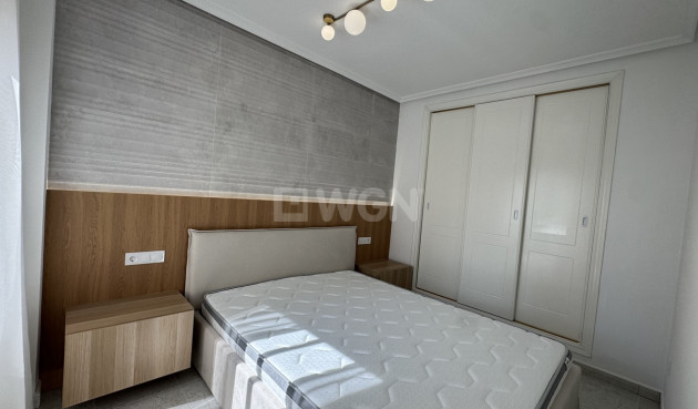 Odsprzedaż - Mieszkanie w bloku - Lomas De Campoamor - Costa Blanca