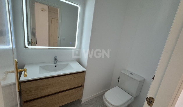 Odsprzedaż - Mieszkanie w bloku - Lomas De Campoamor - Costa Blanca