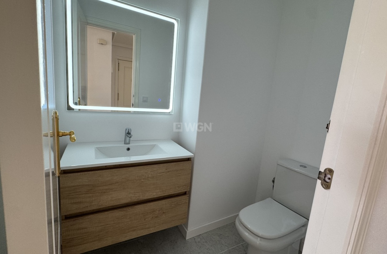 Odsprzedaż - Mieszkanie w bloku - Lomas De Campoamor - Costa Blanca