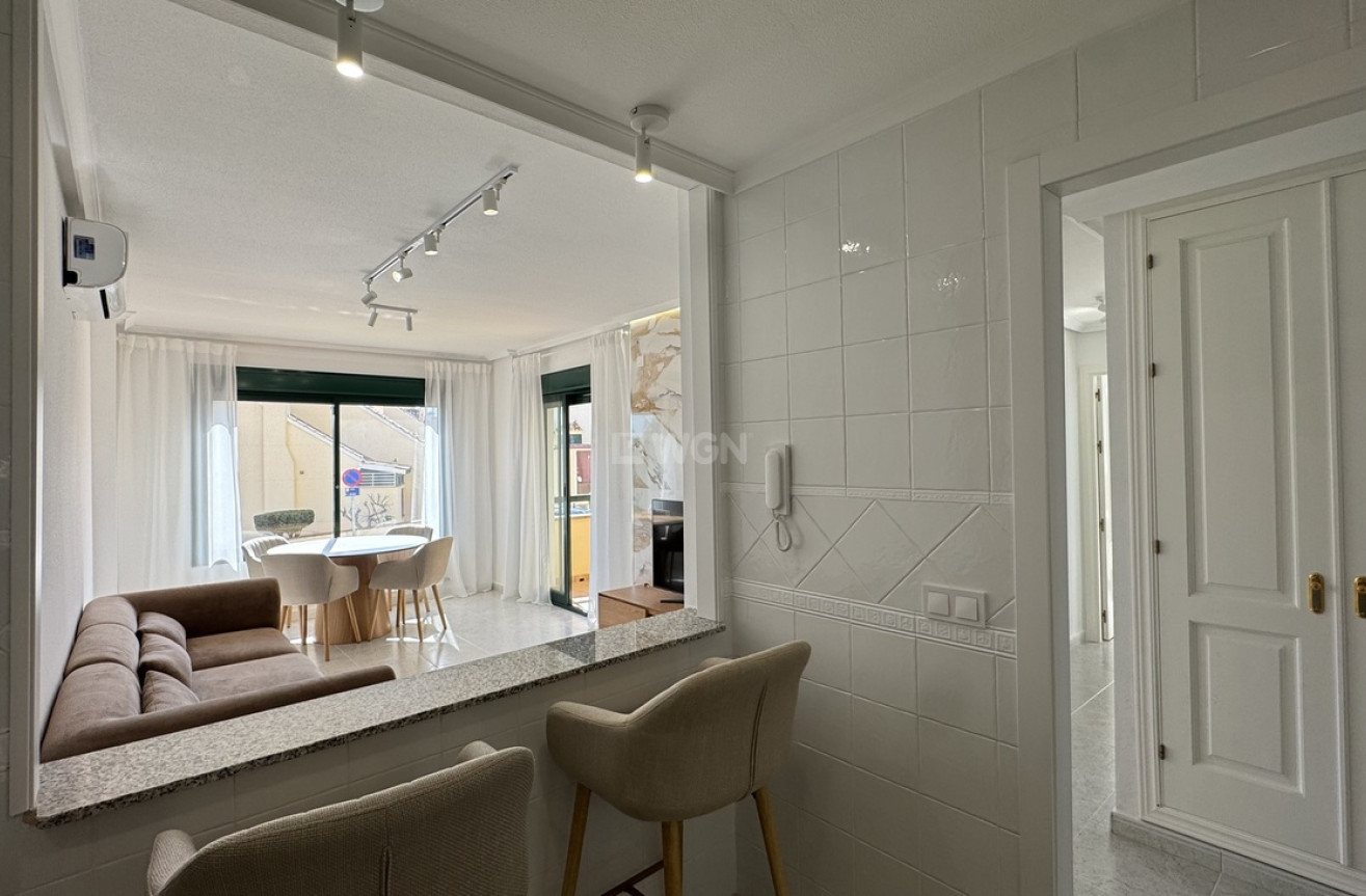 Odsprzedaż - Mieszkanie w bloku - Lomas De Campoamor - Costa Blanca