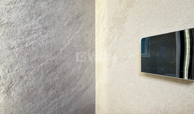 Odsprzedaż - Mieszkanie w bloku - Torrevieja - Playa del Cura