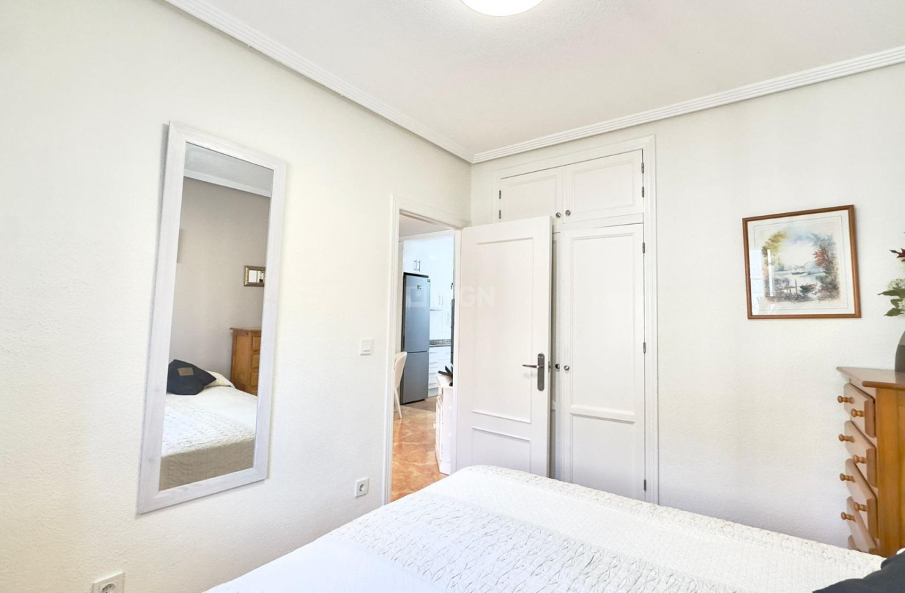 Wiederverkauf - Bungalow - Torrevieja - Centro