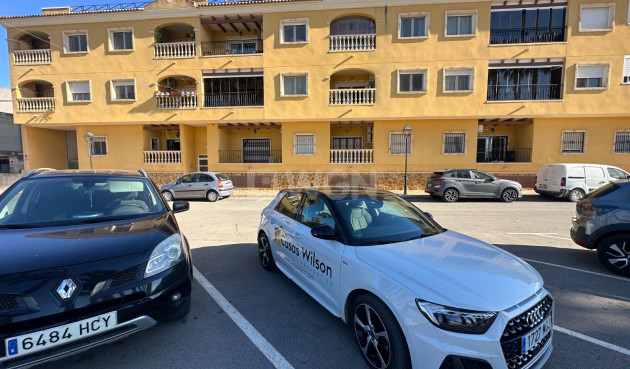 Odsprzedaż - Mieszkanie w bloku - Jacarilla - Inland