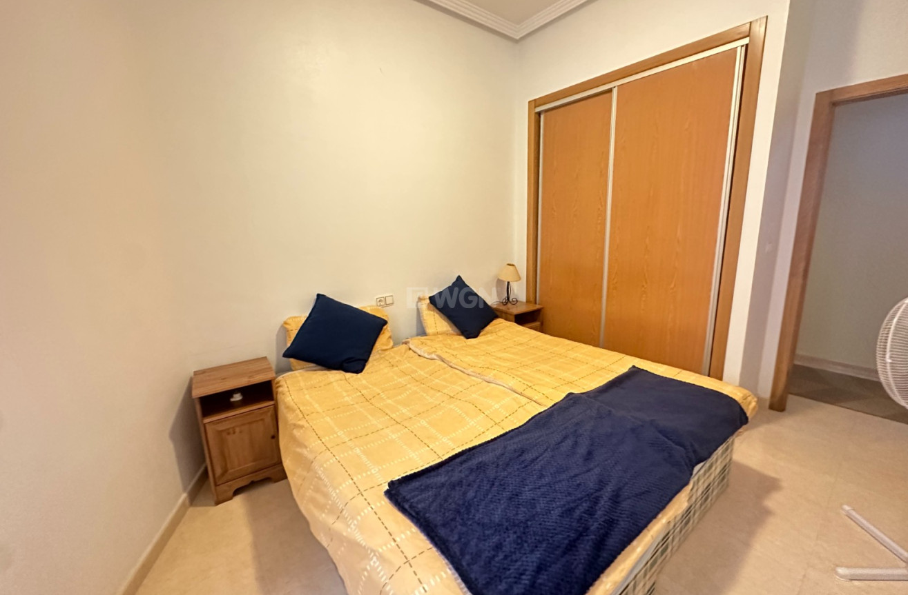 Odsprzedaż - Mieszkanie w bloku - Jacarilla - Inland