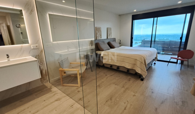 Odsprzedaż - Mieszkanie w bloku - Denia - Costa Blanca