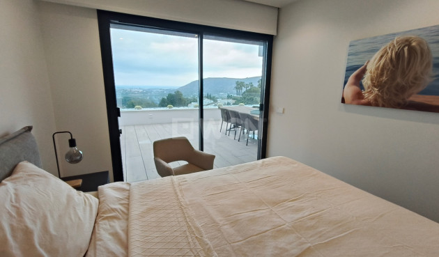 Odsprzedaż - Mieszkanie w bloku - Denia - Costa Blanca