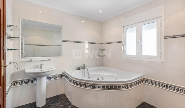 Wiederverkauf - Villa - Rojales - Pueblo Bravo