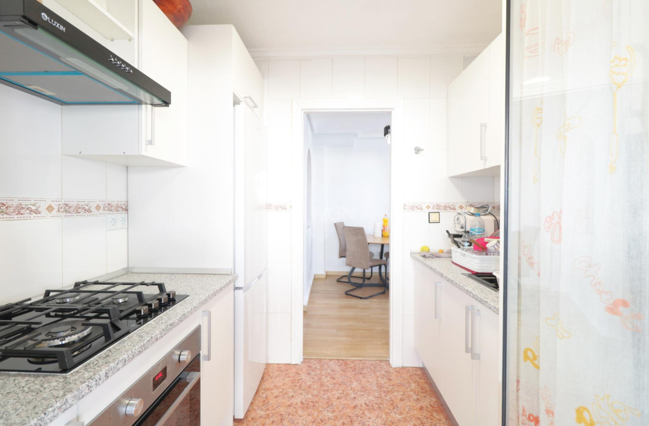 Odsprzedaż - Villa - Torrevieja - Carrefour