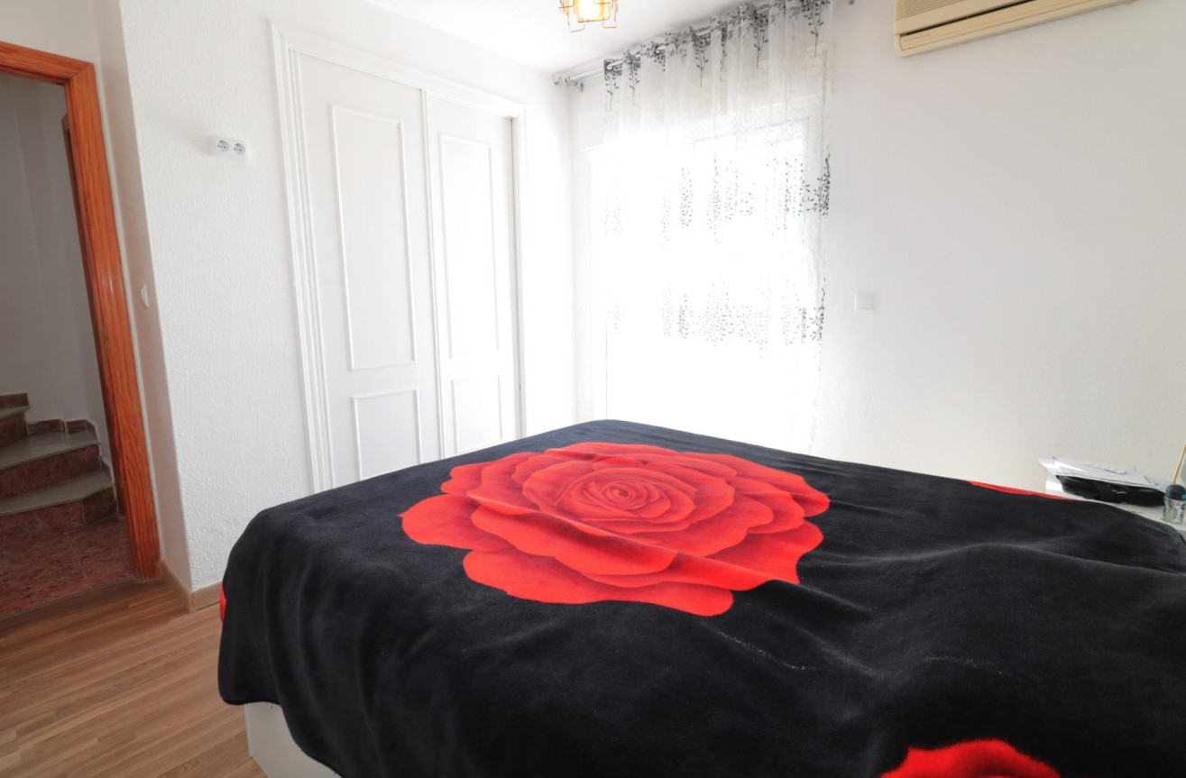 Odsprzedaż - Villa - Torrevieja - Carrefour