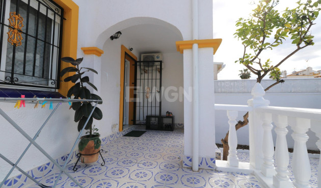 Odsprzedaż - Villa - Torrevieja - Carrefour